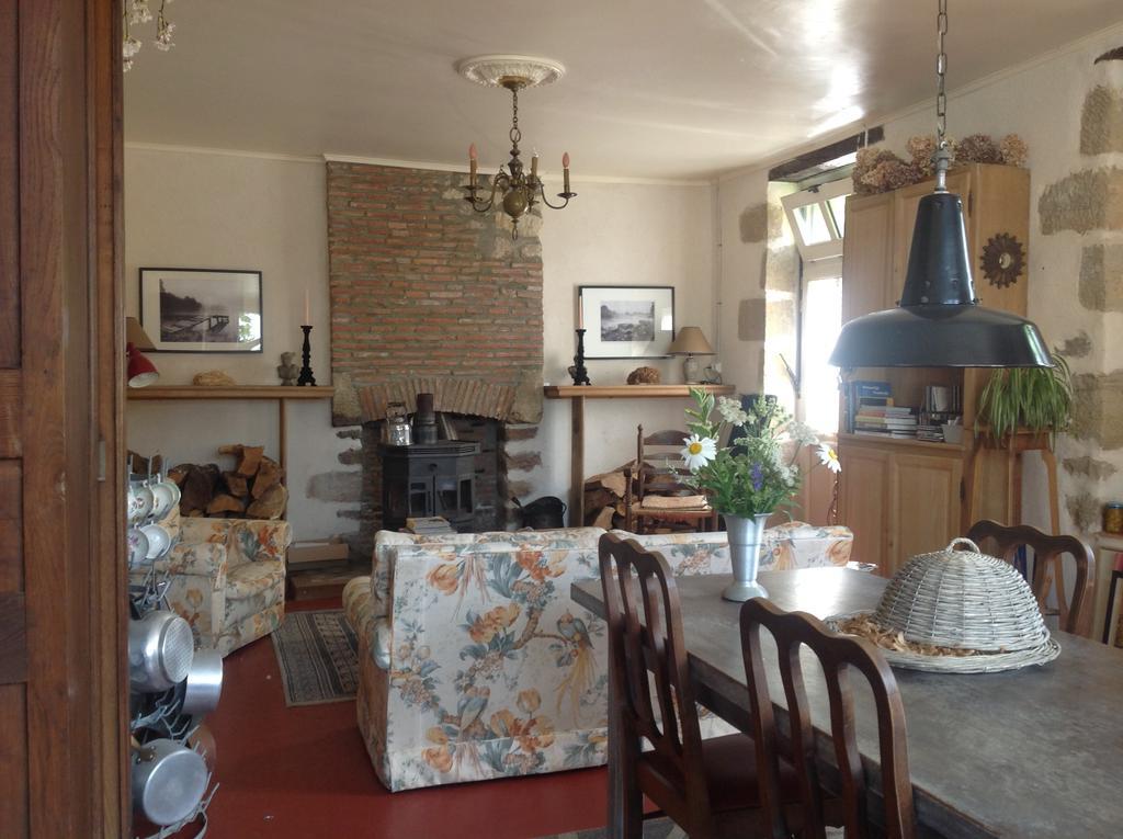 Bed and Breakfast Avec Plaisir Saint-Plaisir Экстерьер фото